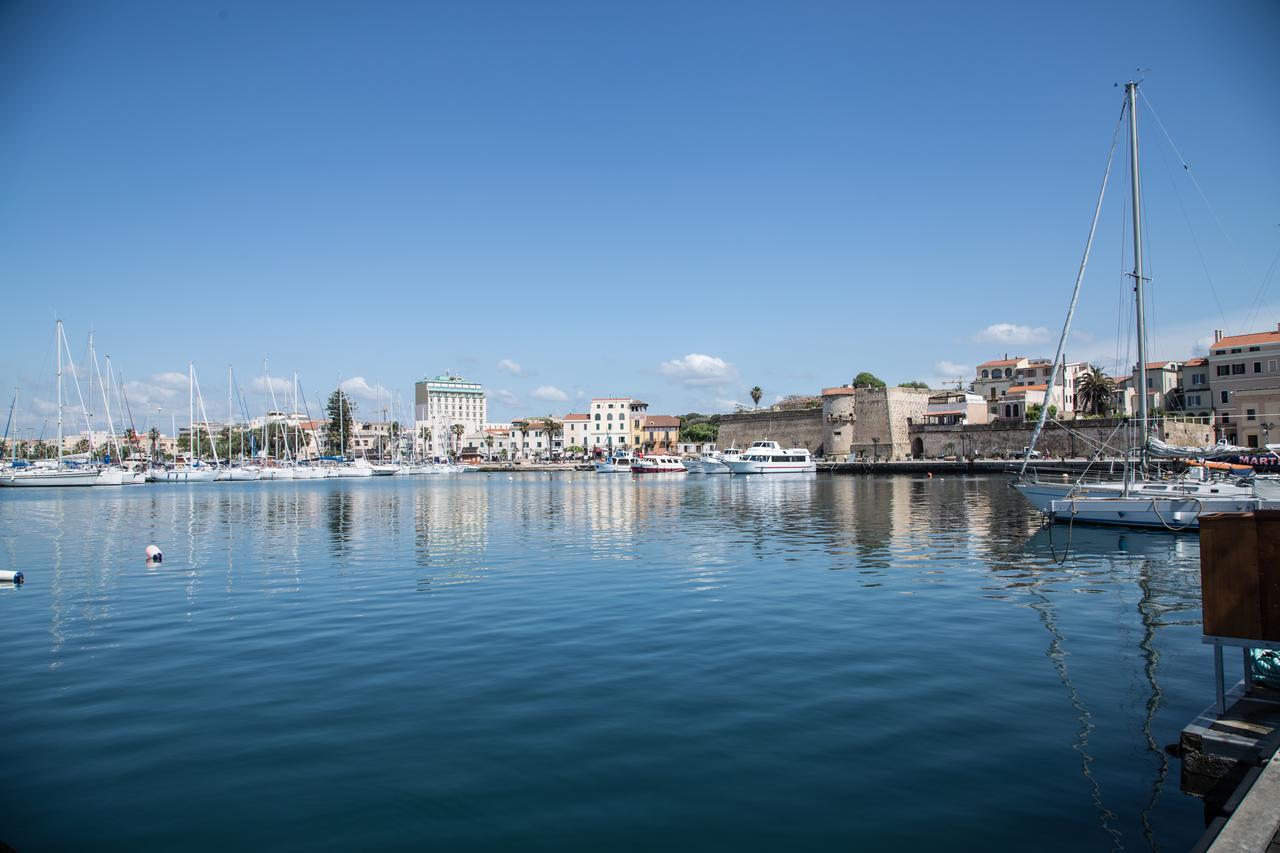 The Homeboat Company Aquatica-Alghero Buitenkant foto